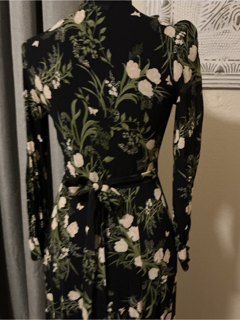 Reformation Susanna dress - Picture 14 of 14